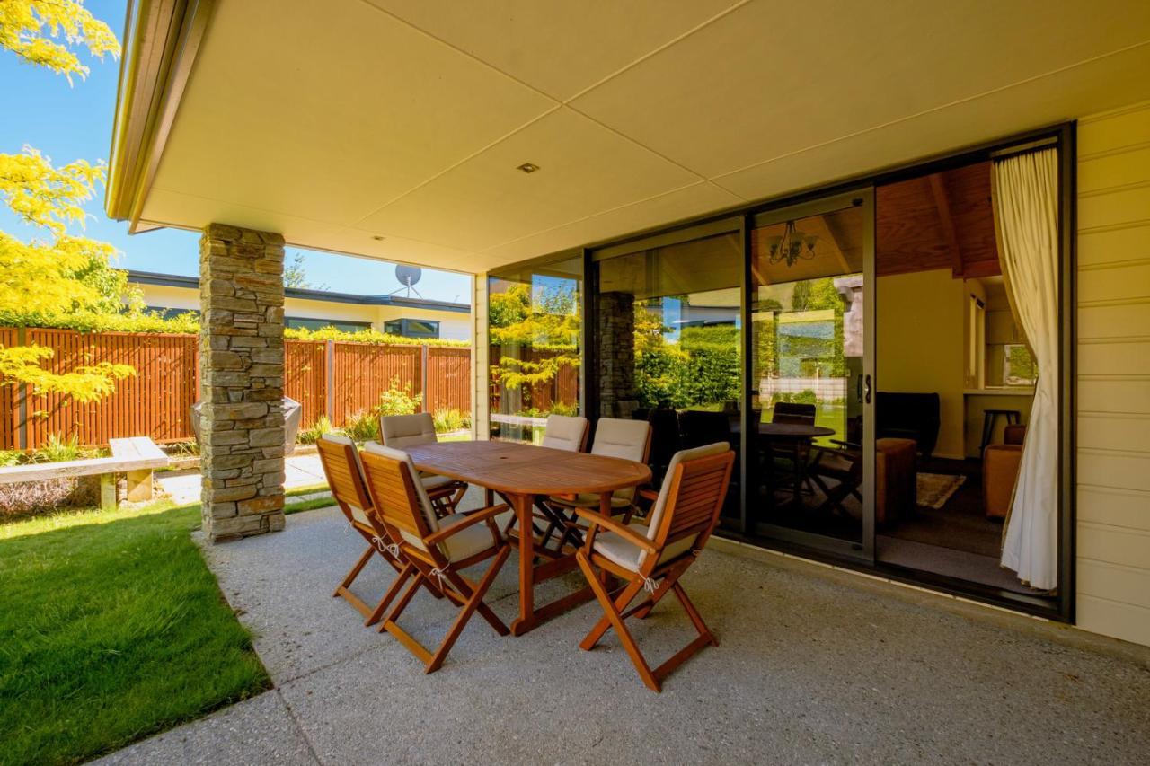 Roys Bay Lodge - Wanaka Holiday Home Zewnętrze zdjęcie